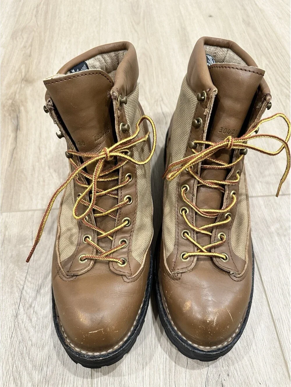 Vintage Danner 30420 10D USA Made Brown Leather Black Tag Gore-Tex Boots